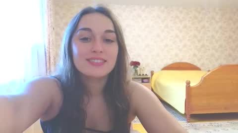 Snapshot of me_lissa_sun chatting on 09/19/25, 06:26 Melissa online show from 09/19/25, 06:26