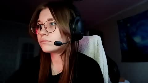 Snapshot of meaganlamke chatting on 04/23/26, 04:20 i little tory online show from 04/23/26, 04:20