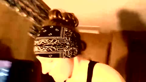 Snapshot of meateater7455 chatting on 10/08/25, 10:29 meateater7455 online show from 10/08/25, 10:29