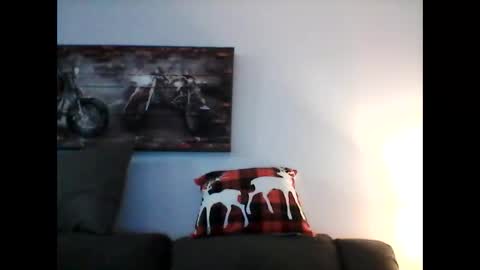 me at home online show from 01/03/25, 01:14