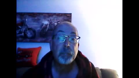 me at home online show from 10/17/25, 09:56