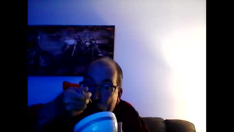 me at home online show from 12/17/25, 11:05