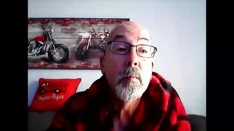 Snapshot of meathome3 chatting on 06/07/26, 11:14 me at home online show from 06/07/26, 11:14