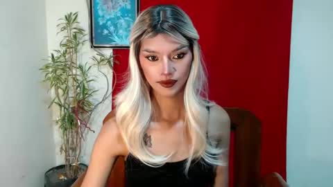 Snapshot of meaxox1 chatting on 02/07/26, 10:08 mea online show from 02/07/26, 10:08