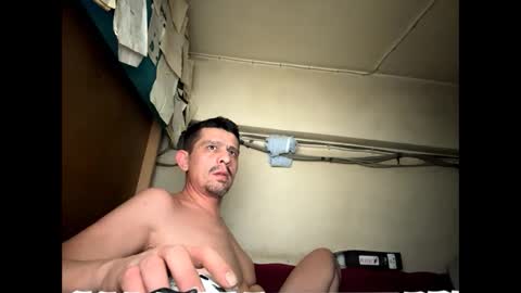 Snapshot of mecera83 chatting on 12/20/24, 08:23 mecera83 online show from 12/20/24, 08:23