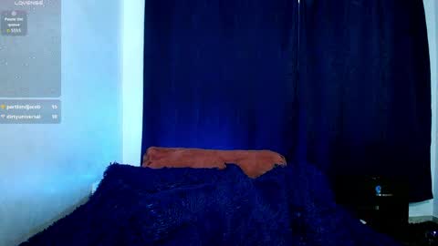 Snapshot of medelheine chatting on 04/17/26, 01:14 Madelheine online show from 04/17/26, 01:14
