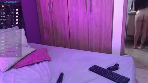 medelyn  Instagram mady evans13 online show from 01/10/25, 09:10