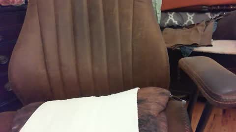 Snapshot of medfirebear chatting on 04/25/26, 08:17 medfirebear online show from 04/25/26, 08:17