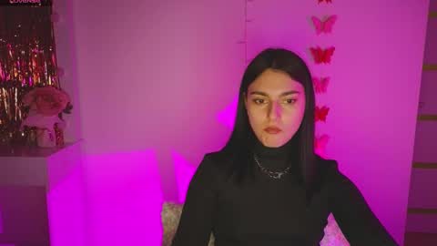 Dina online show from 03/06/25, 04:38