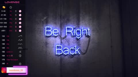 Snapshot of medusa_20 chatting on 01/25/25, 11:23 Johana online show from 01/25/25, 11:23