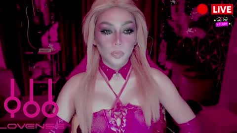 THE QUEEN ALPHA   Queen Medusa Prey online show from 04/11/26, 08:02