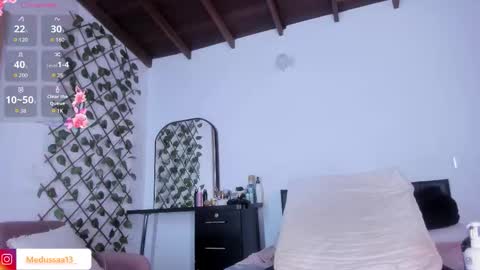 medussa13 online show from 03/21/26, 12:10