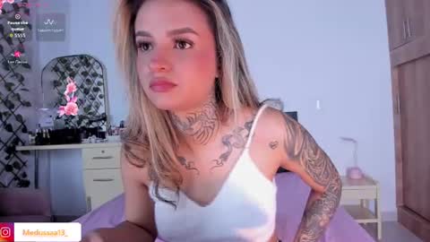 Snapshot of medussa13 chatting on 07/15/26, 01:05 medussa13 online show from 07/15/26, 01:05