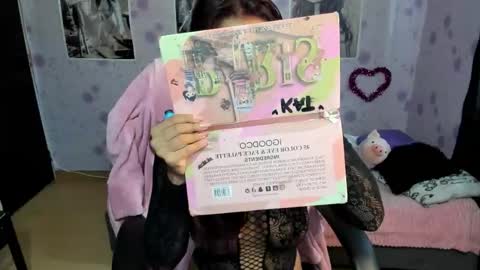 Katrina online show from 11/24/25, 07:35