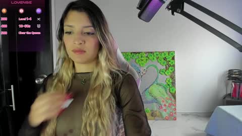 Snapshot of meduza_sexy_caramel chatting on 12/19/24, 04:57 Baio online show from 12/19/24, 04:57