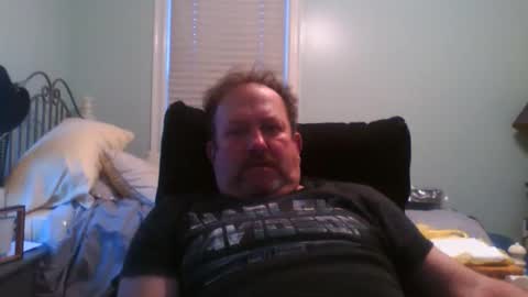 Snapshot of meech1970 chatting on 02/09/26, 12:09 meech1970 online show from 02/09/26, 12:09