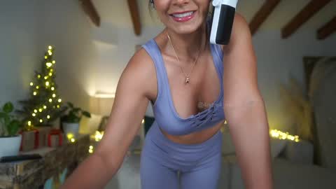 Snapshot of meegan1 chatting on 12/08/24, 10:36 Andrea  online show from 12/08/24, 10:36