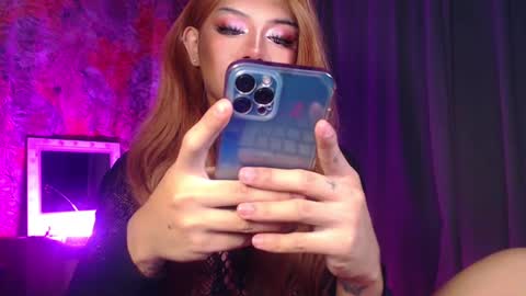 Snapshot of meetmehalfway888 chatting on 02/13/25, 02:42 GODDESS OF ALL GODDESSES online show from 02/13/25, 02:42