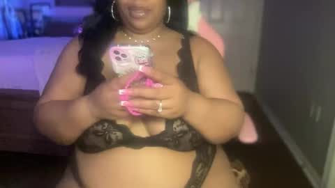 Snapshot of meetsouthernpeach chatting on 01/21/25, 05:05 Southern Peach online show from 01/21/25, 05:05