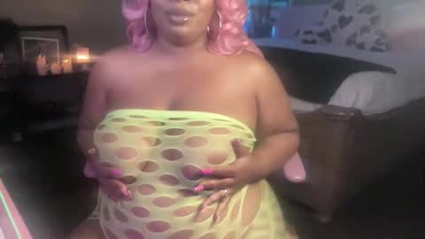 Southern Peach online show from 11/19/25, 03:50