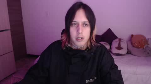 Snapshot of meev382 chatting on 03/08/25, 06:10 Meev online show from 03/08/25, 06:10