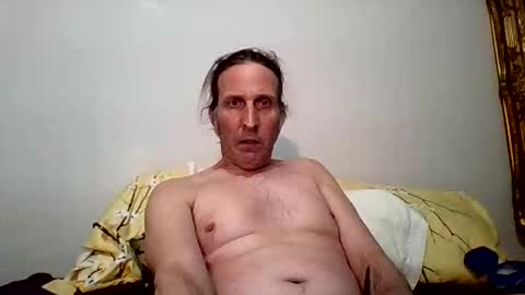 Snapshot of megaloxuan chatting on 02/13/26, 08:43 Rockloud online show from 02/13/26, 08:43