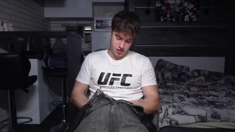 Max online show from 12/17/24, 07:59