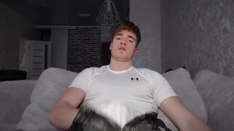 Max online show from 02/17/25, 09:30