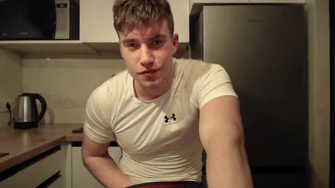 Max online show from 03/09/25, 10:52