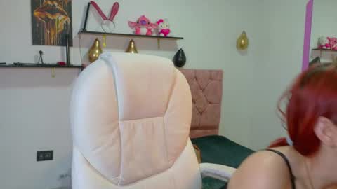 Snapshot of megamwhithee chatting on 07/18/26, 03:00 Megamwhithe online show from 07/18/26, 03:00