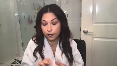 megan20253 online show from 10/10/25, 10:53