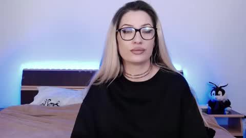 Snapshot of megan_blazee chatting on 12/22/24, 09:20 Megan Blazee  online show from 12/22/24, 09:20