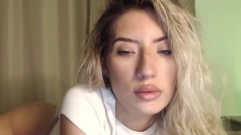 Snapshot of megan_blazee chatting on 10/21/25, 07:03 Megan Blazee  online show from 10/21/25, 07:03