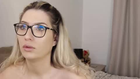 Megan Blazee  online show from 03/12/26, 08:26