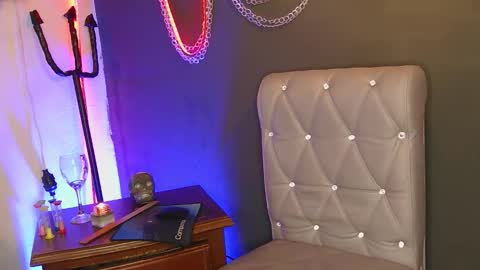Snapshot of megan_brown4 chatting on 02/27/26, 04:34 Megan online show from 02/27/26, 04:34
