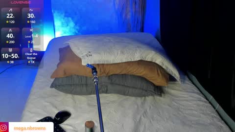 Snapshot of megan_browns1 chatting on 03/12/25, 12:47 Megan  online show from 03/12/25, 12:47