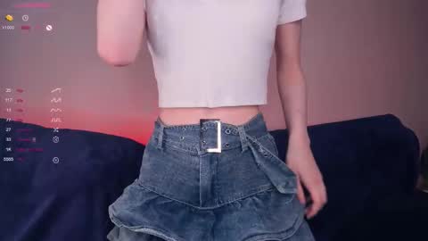 Snapshot of megan_chan chatting on 09/23/25, 07:06 Megan and Anna online show from 09/23/25, 07:06