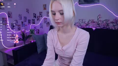 Megan and Anna online show from 11/20/25, 07:24