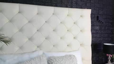     online show from 02/13/25, 11:39