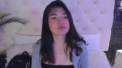     online show from 02/14/25, 12:03