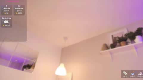 Megan online show from 10/08/25, 08:28