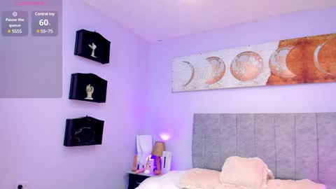 Snapshot of megan_do_santos chatting on 02/26/25, 01:00 megan do santos online show from 02/26/25, 01:00