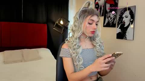 Snapshot of megan_do_santos chatting on 10/02/25, 08:16 megan do santos online show from 10/02/25, 08:16