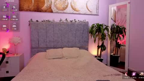 Snapshot of megan_do_santos chatting on 04/24/26, 01:57 megan do santos online show from 04/24/26, 01:57