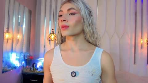 Snapshot of megan_do_santos chatting on 06/02/26, 07:49 megan do santos online show from 06/02/26, 07:49
