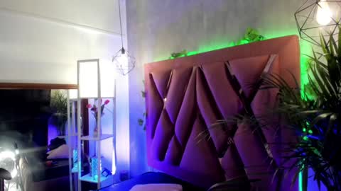    online show from 01/18/25, 02:47