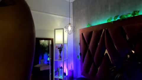    online show from 02/14/25, 02:39