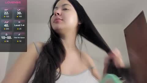 Snapshot of megan_lu20 chatting on 02/19/25, 09:39 Megan Lu online show from 02/19/25, 09:39