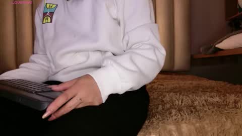     online show from 02/14/26, 12:13