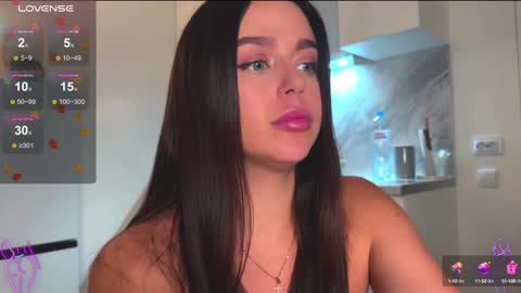 Megan online show from 12/01/24, 08:53